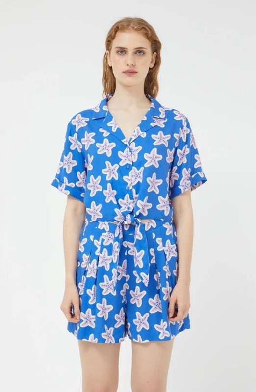 COMPAGNIA FANTASTICA Camicia corta m/m con nodo sul davanti