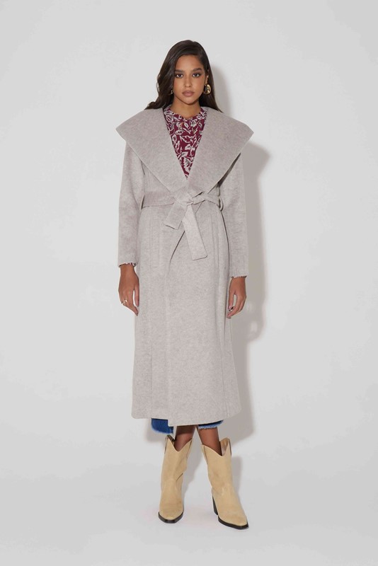 OVER-D WOMAN Cappotto lungo con cintura e cappuccio