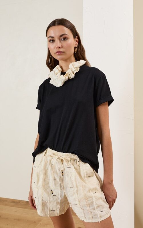 SOUVENIR T-shirt con collana tessuto