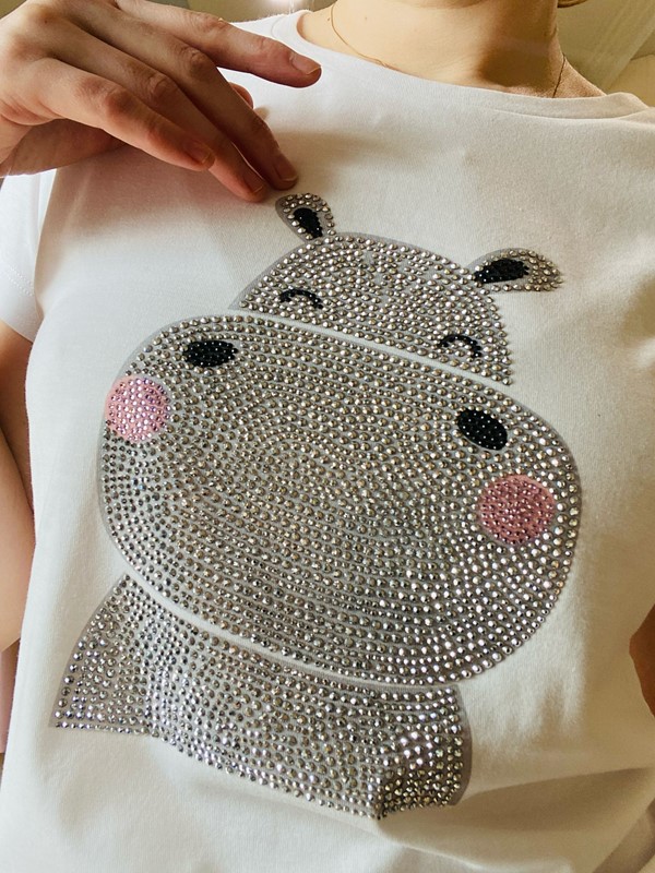 IM 70 T-shirt in cotone con disegno ippopotamo
