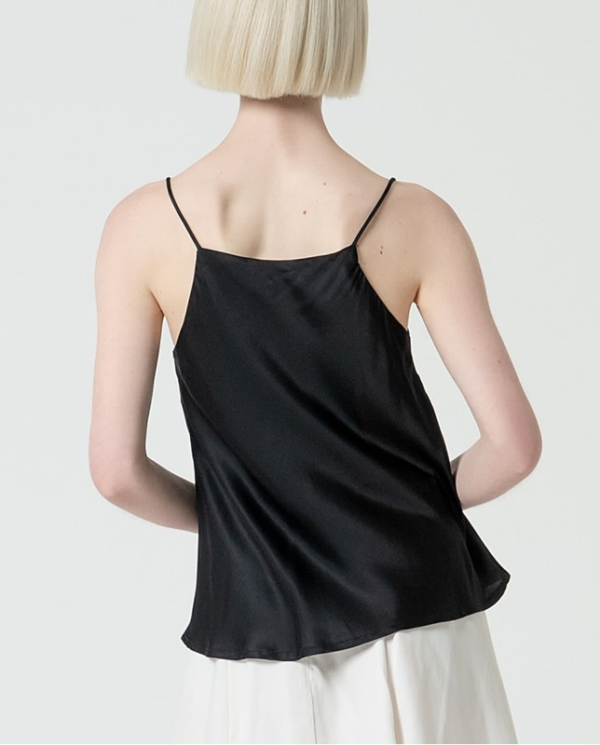 SURKANA Top con bretelle sottili a v