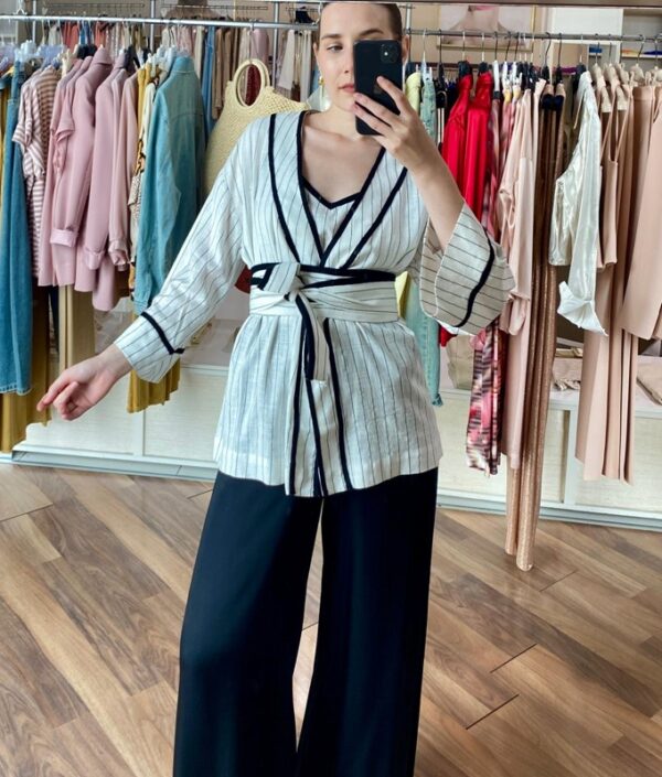 AGGÉL Giacca kimono con cintura