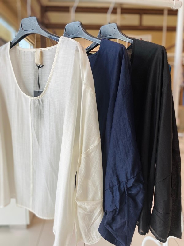 LES JOLIES NANAS Blusa scollo ampio m/l